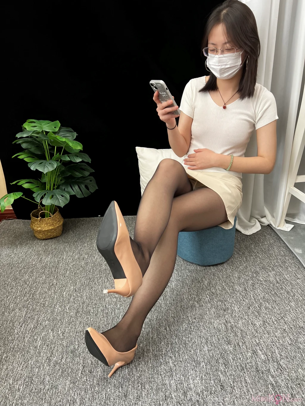 [三禾摄影] No.014: 皮裙 高跟 (248 photos + 1 videos)