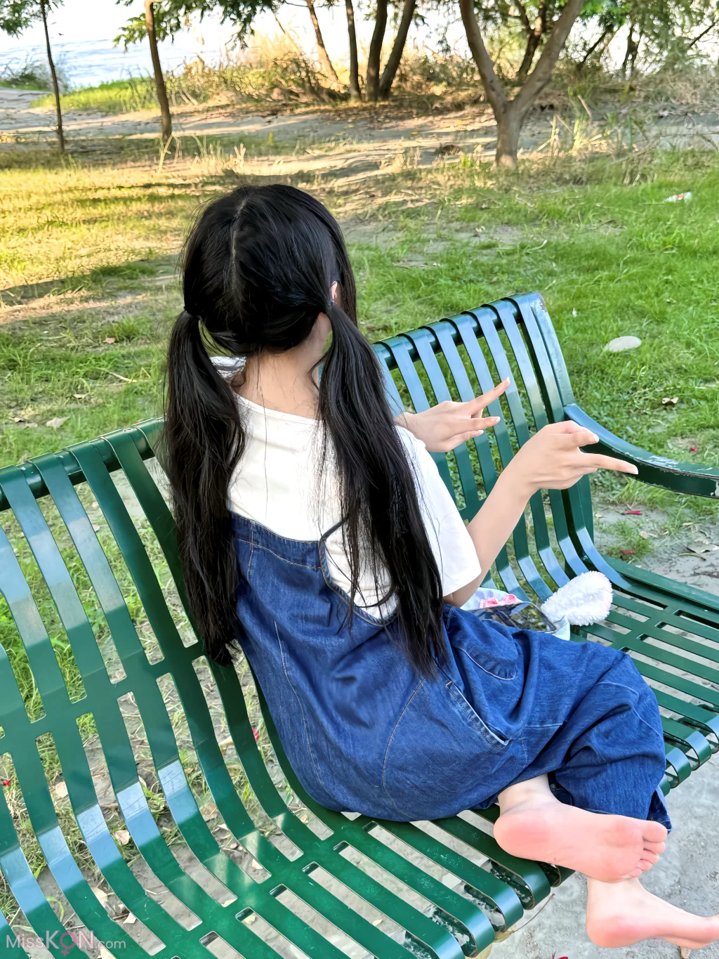 小羊蛋卷: 冰糖葫芦+背带双马尾 (23 photos)