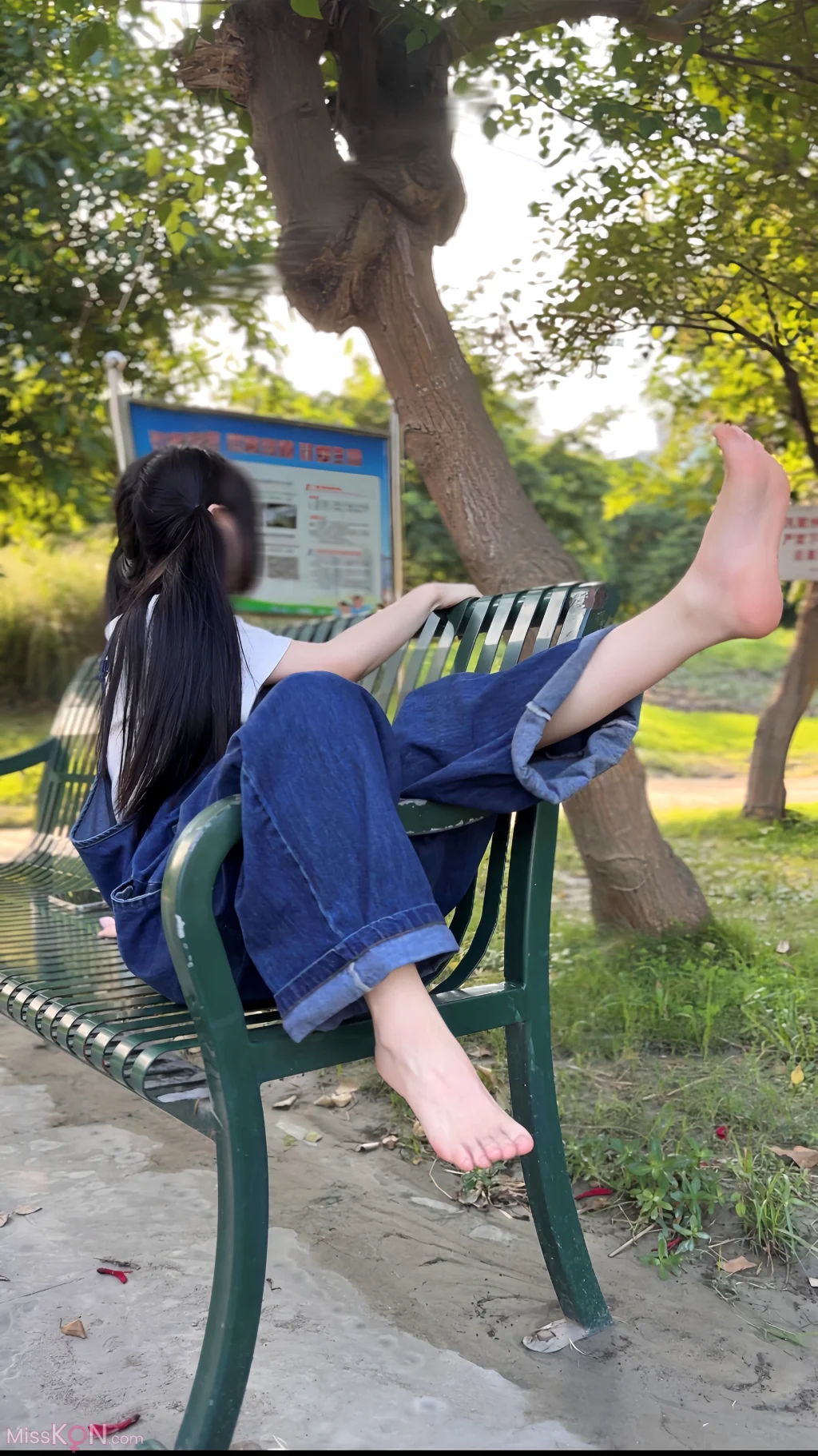 小羊蛋卷: 冰糖葫芦+背带双马尾 (23 photos)
