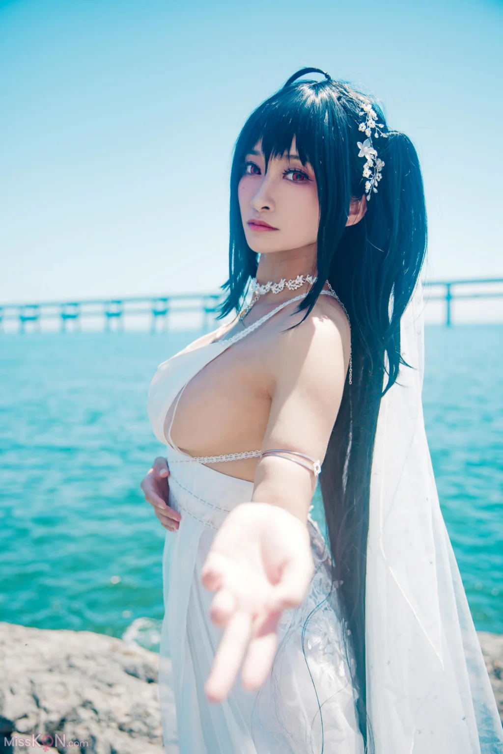 Coser@洛璃LoLiSAMA: 大凤花嫁 (44 photos)