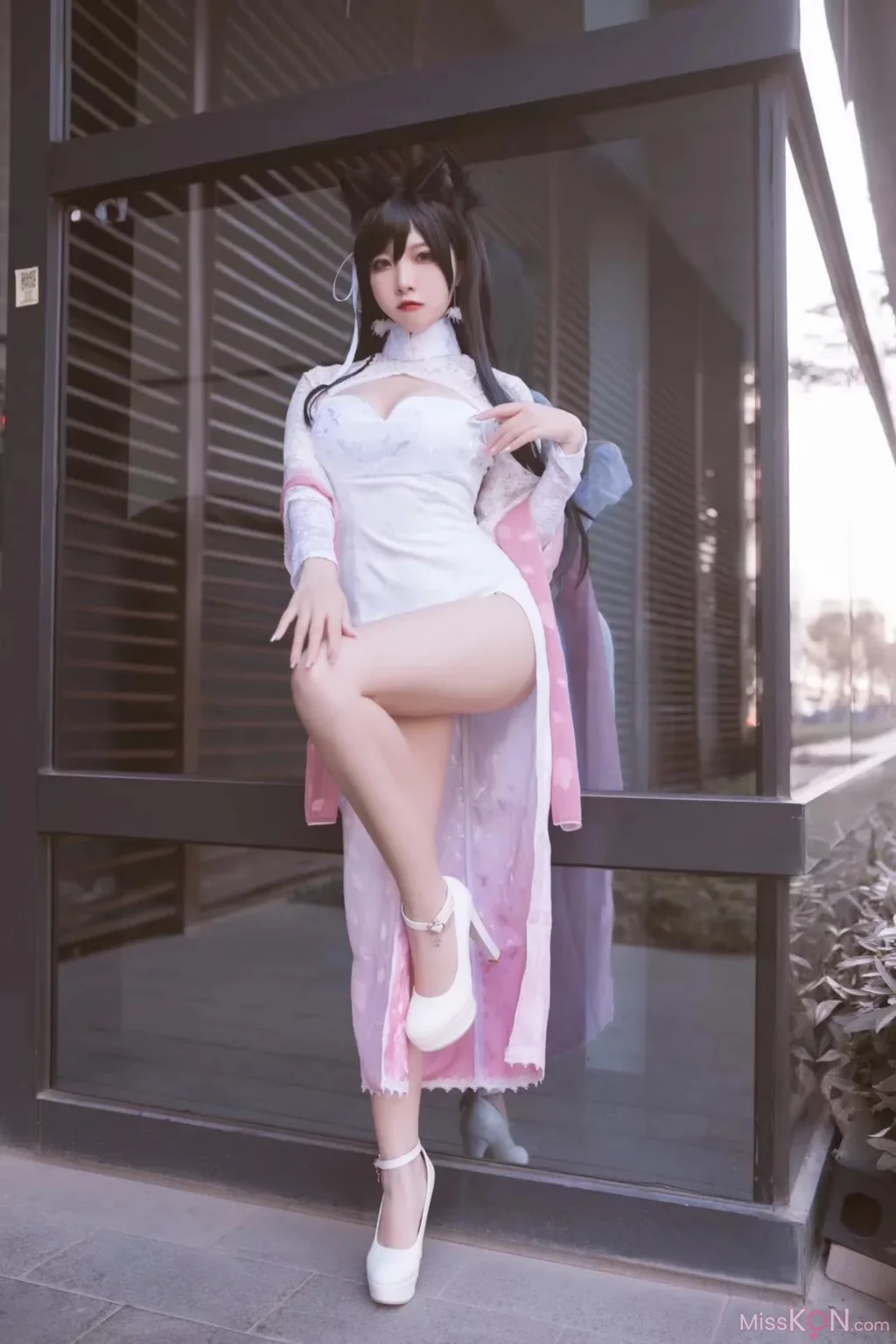 Coser@二佐Nisa: 碧蓝航线 爱宕旗袍 (18 photos)