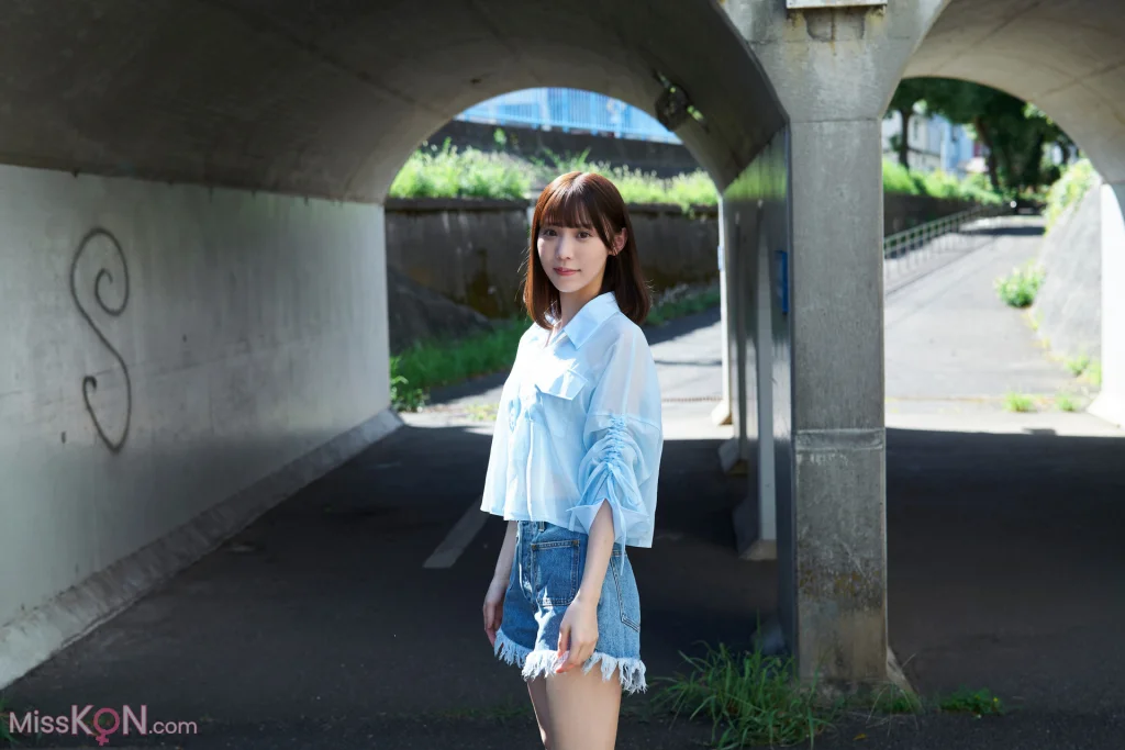 [JP] Nanami Sasaki (佐々木七海):「Refresh」水色エモーションデジタル写真集 (122 photos)