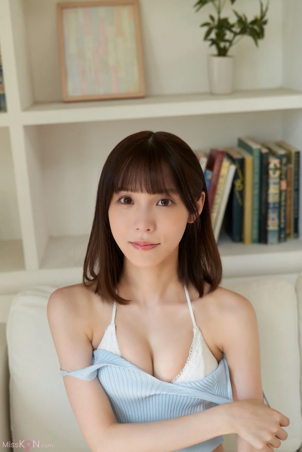 [JP] Nanami Sasaki (佐々木七海):「Refresh」水色エモーションデジタル写真集 (122 photos) – Page 2