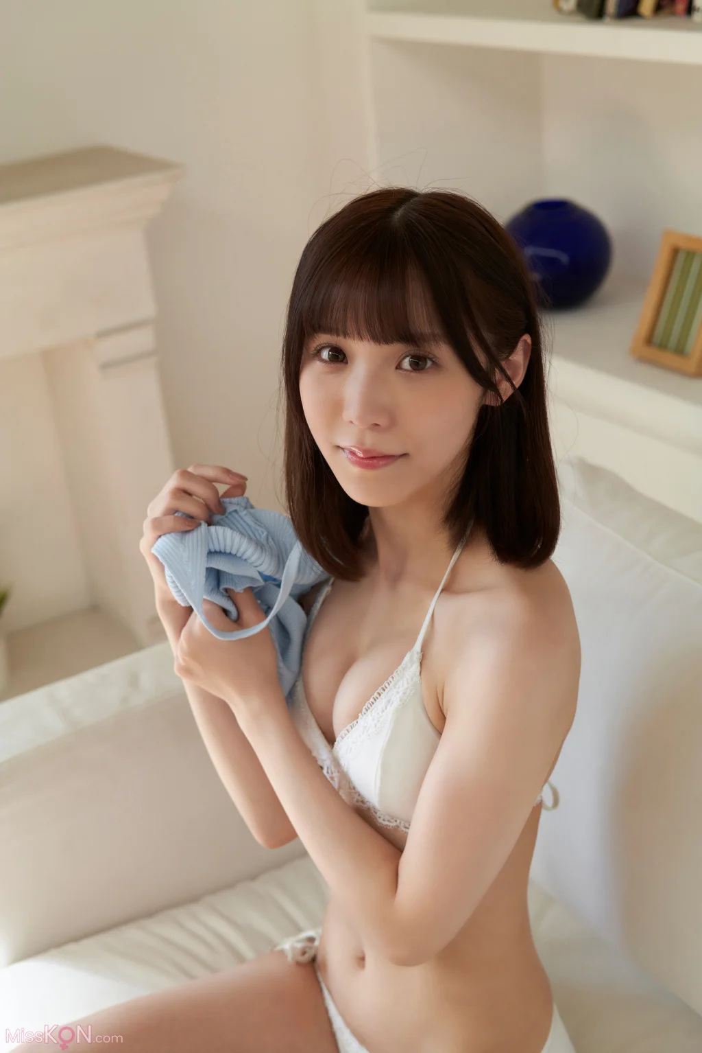 [JP] Nanami Sasaki (佐々木七海):「Refresh」水色エモーションデジタル写真集 (122 photos) – Page 2