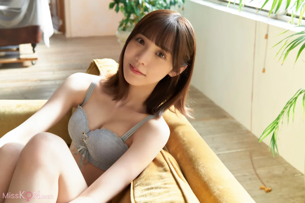 [JP] Nanami Sasaki (佐々木七海):「Refresh」水色エモーションデジタル写真集 (122 photos) – Page 3