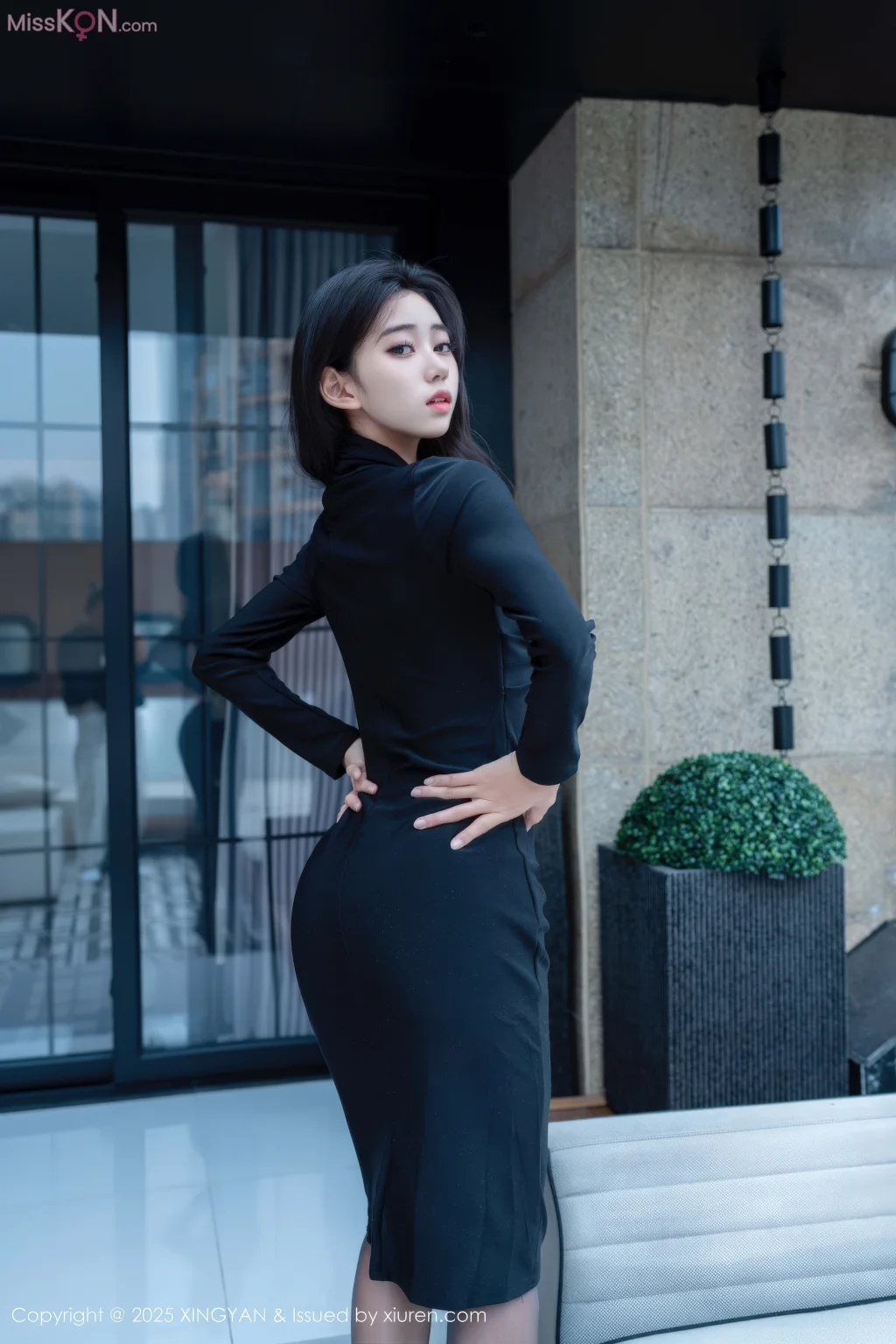 XingYan Vol.426: 时安安 (77 photos)