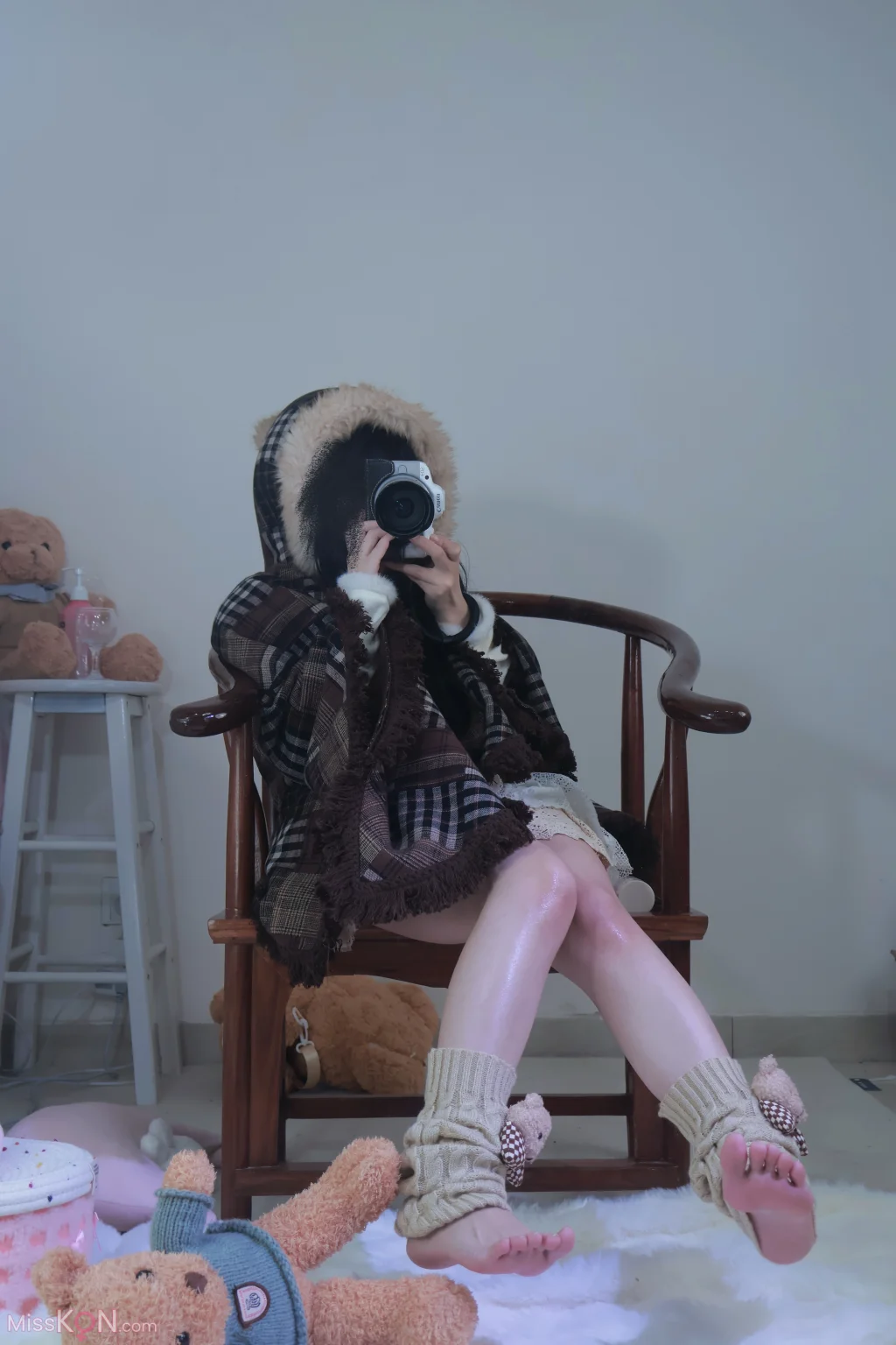 小羊蛋卷: 斗篷小萝莉 (20 photos) – Page 2