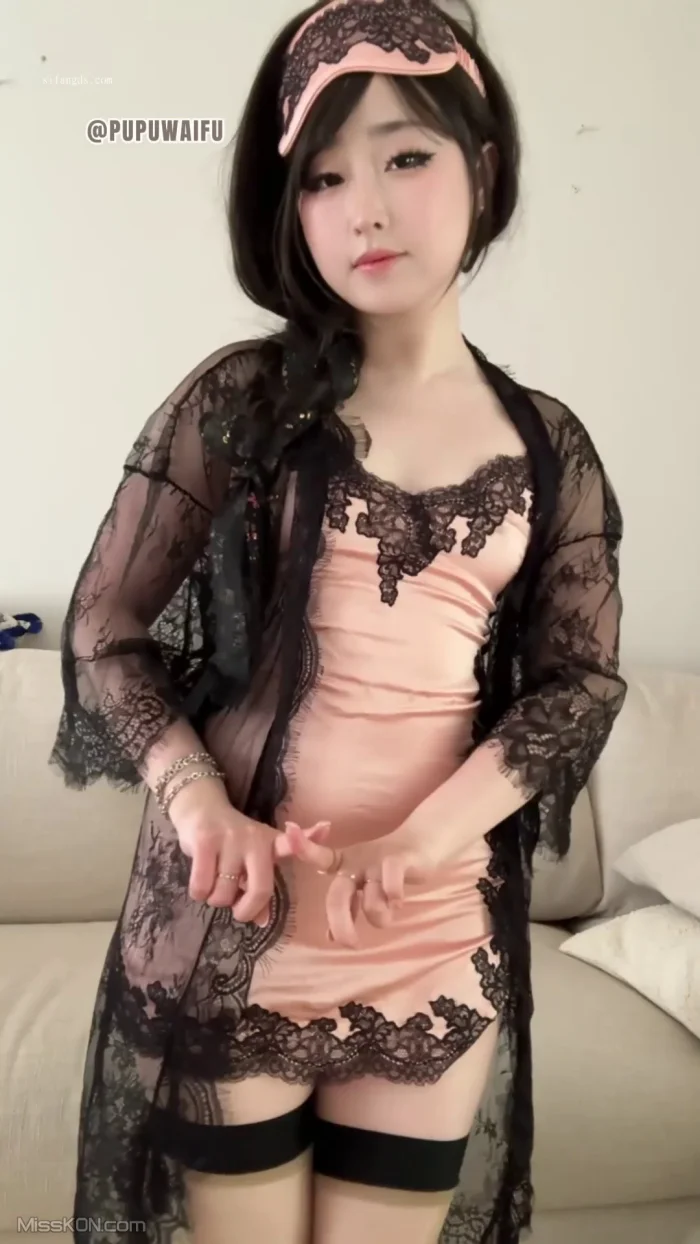 Aheyanlz(噗噗): 超有感觉的可爱小仙女 Cos多场景付费合集 (Part-G) (44 photos + 11 videos)