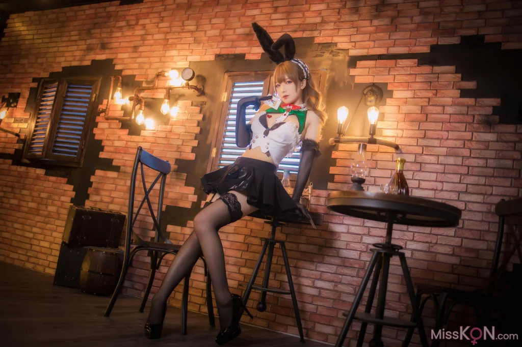 Coser@封疆疆v: 莫妮卡女郎 (31 photos)