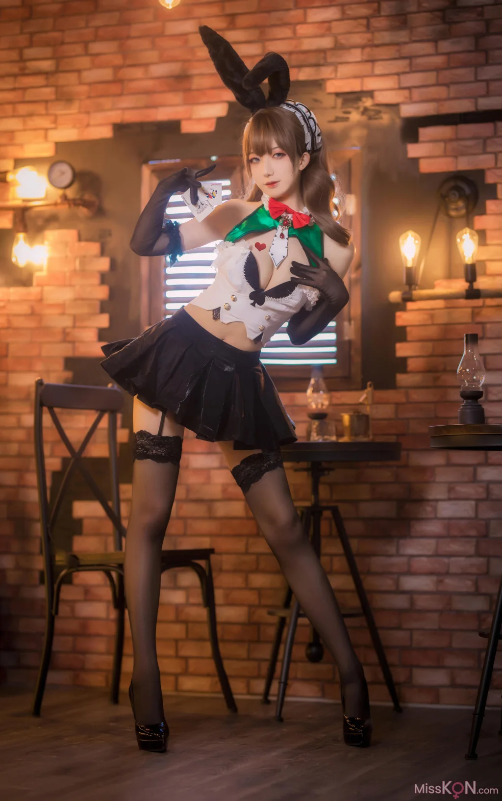 Coser@封疆疆v: 莫妮卡女郎 (31 photos)