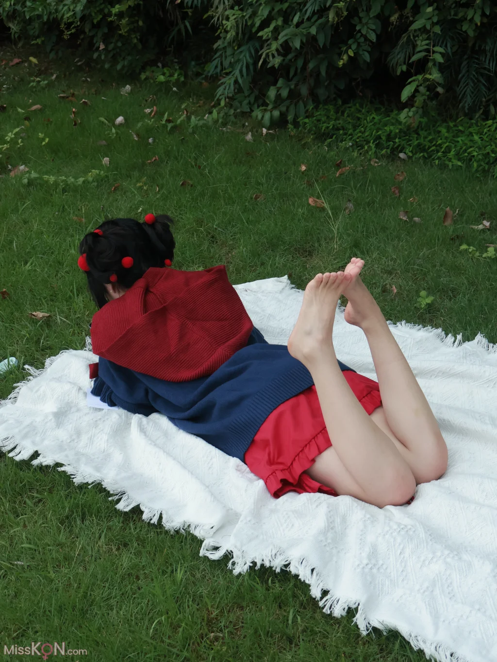 小羊蛋卷: 毒苹果 (14 photos)