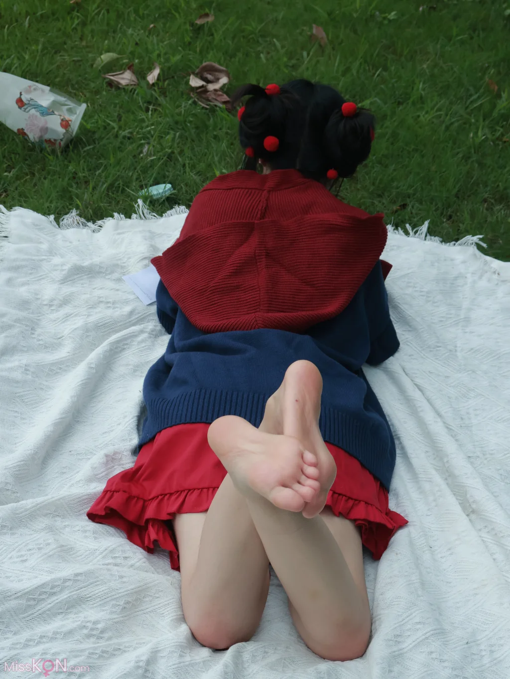 小羊蛋卷: 毒苹果 (14 photos)