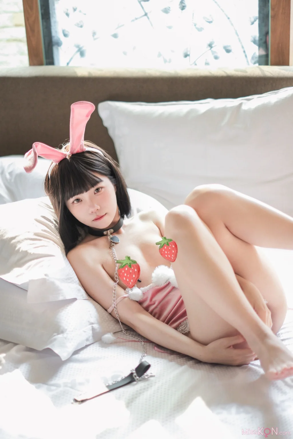 Coser@可可小白兔: 純慾兔女郎 (50 photos) – Page 3