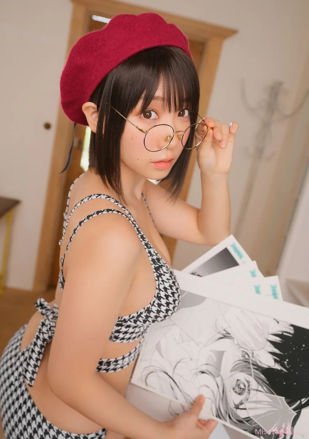 [JP] Moe Iori (伊織萌): [ハレム]伊織もえフェチグラビア「明日もキミ色。」【美麗版32P】 (38 photos)