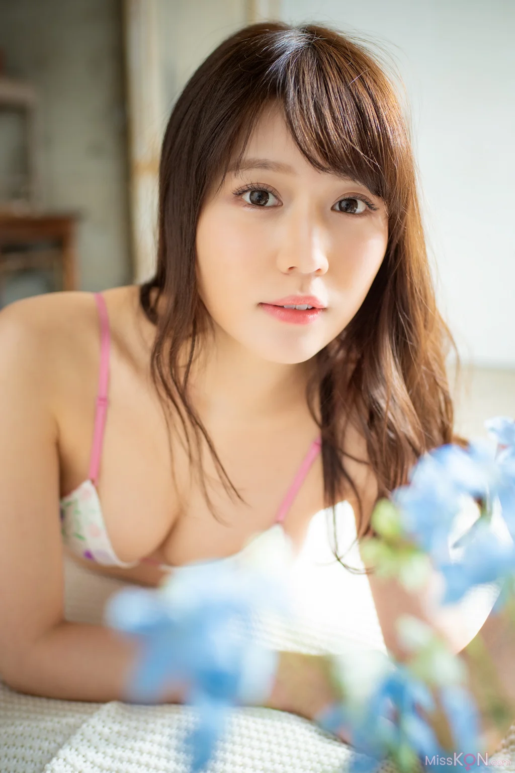 [JP] Yuka Kohinata (小日向ゆか): アサ芸アイドル写真集 好きです。 (79 photos)