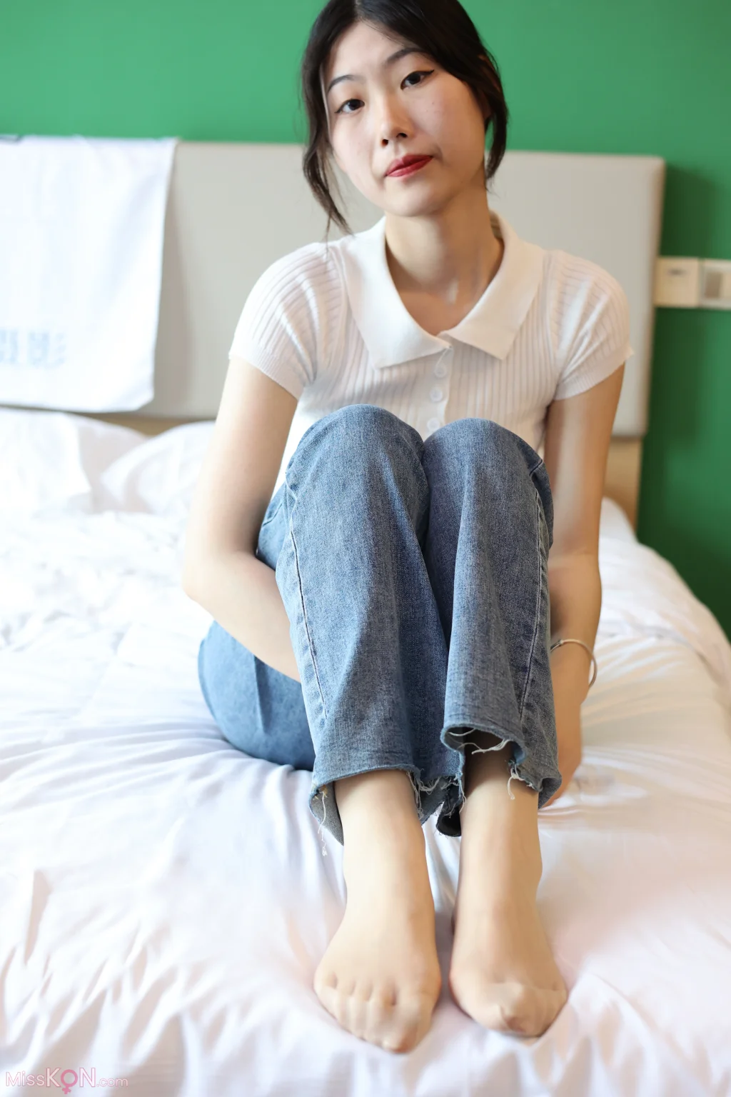 [三禾摄影] No.018: 牛仔裤 百褶裙 肉丝 (207 photos)