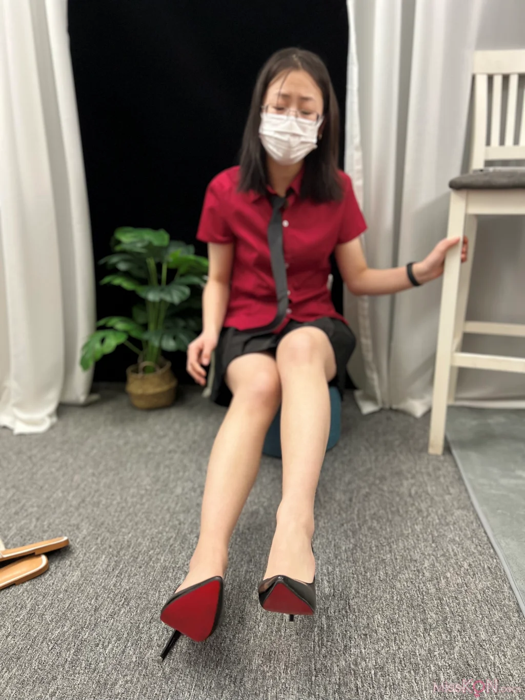 [三禾摄影] No.021: 短裙 凉拖 帆布鞋 高跟 (217 photos + 2 videos) – Page 2