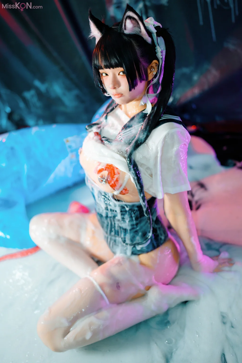 Coser@落落Raku: 邋遢小猫 Messy Kitty (54 photos)