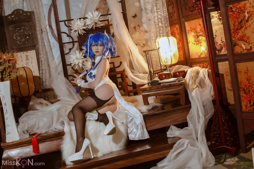 Coser@二佐Nisa: 碧蓝航线 圣路易斯 春之华 (29 photos)