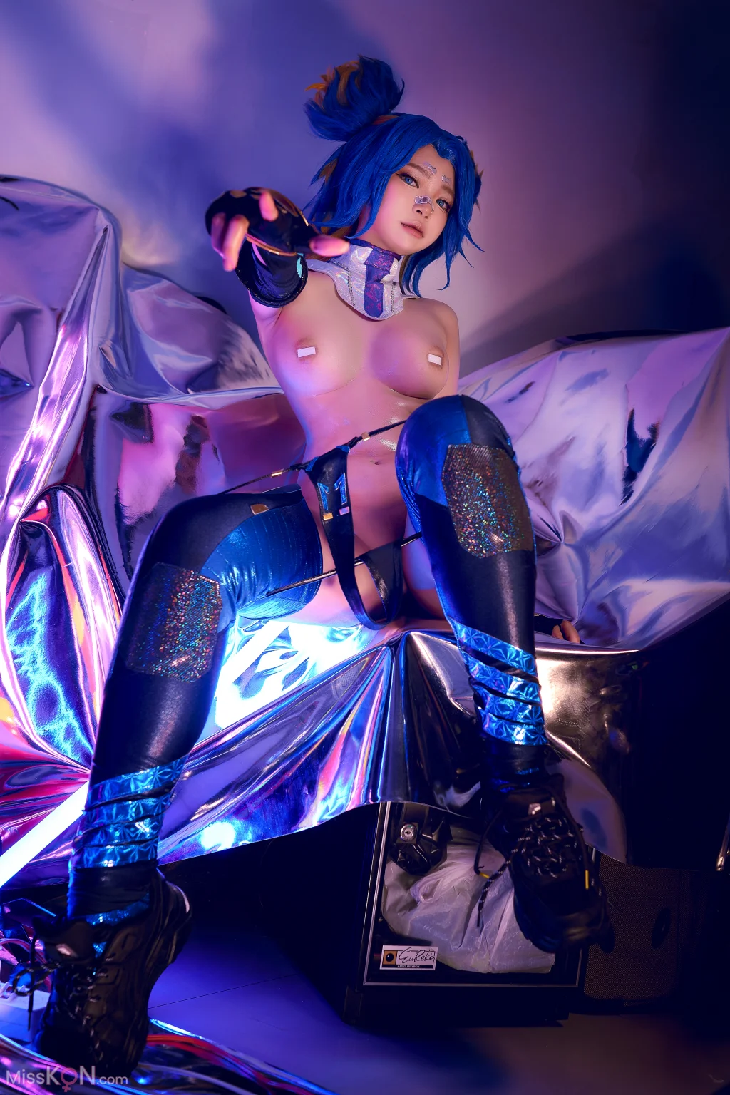 Coser@ZinieQ: Valorant Neon (40 photos + 2 videos) – Page 2