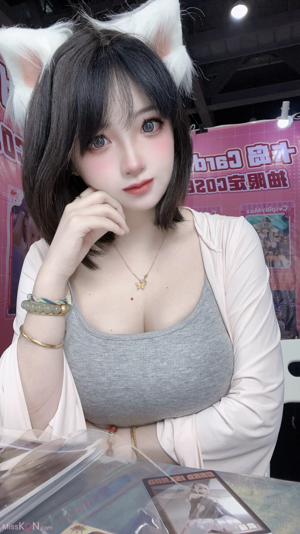 Coser@疯猫ss: 2025年05月会员合集 (60 photos + 9 videos) – Page 2