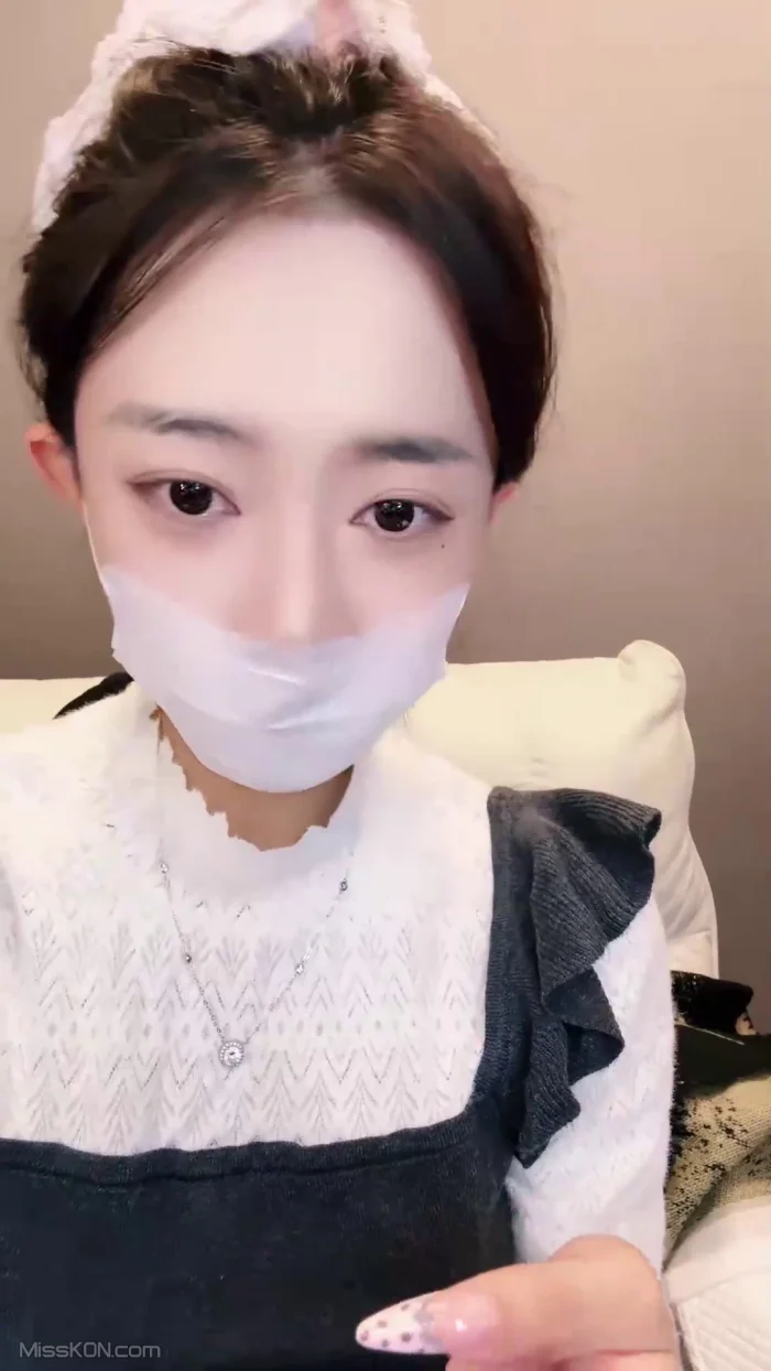 小鹿大秀: 舞蹈生下海 性感裸舞 (29 photos + 2 videos) – Page 2