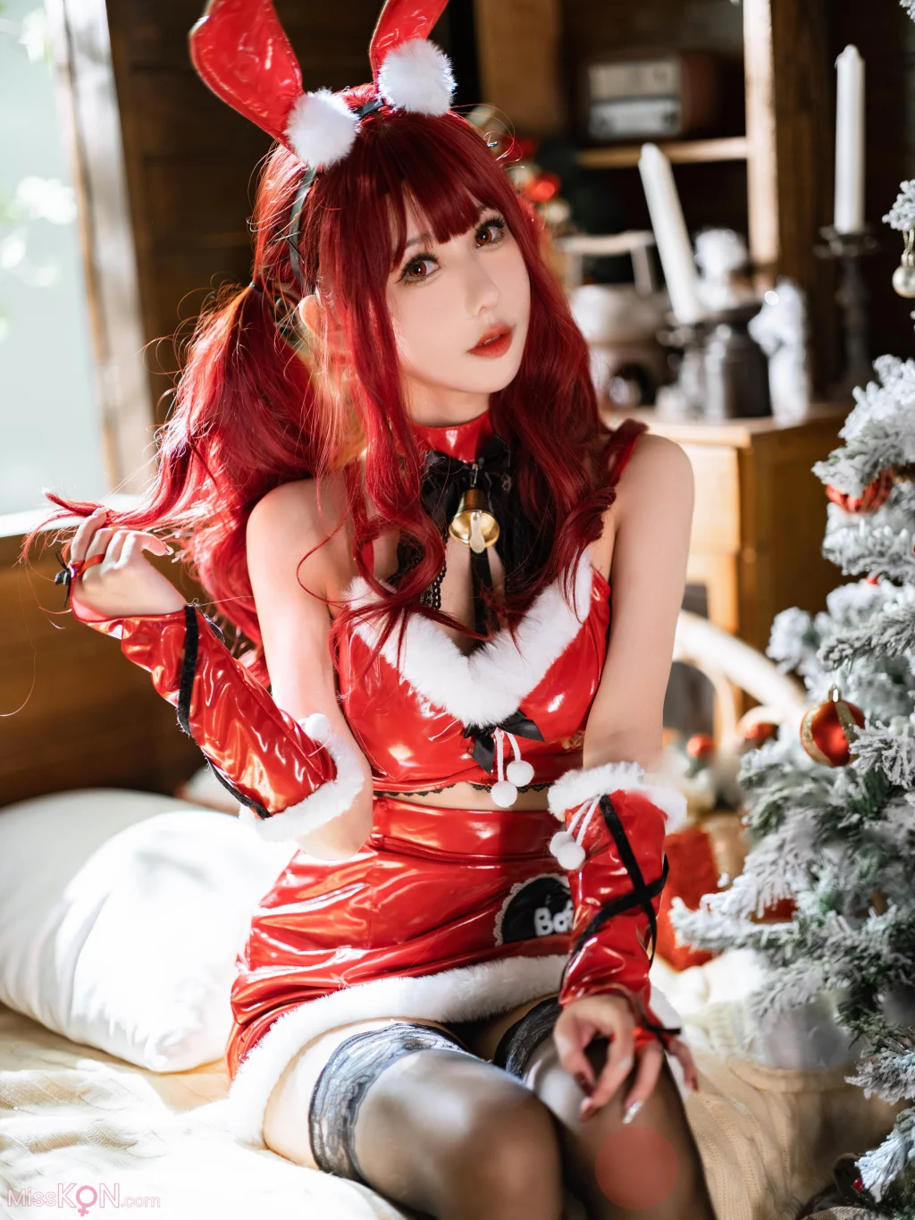 Coser@仙女月: 红色圣诞兔 (32 photos)