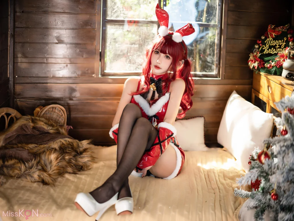 Coser@仙女月: 红色圣诞兔 (32 photos)