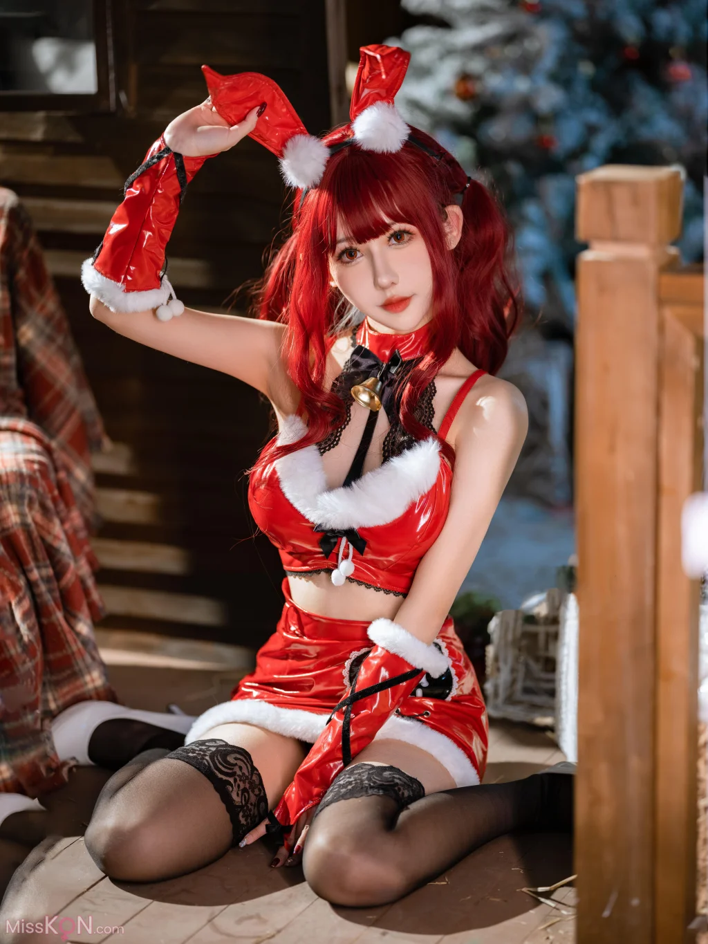 Coser@仙女月: 红色圣诞兔 (32 photos) – Page 2