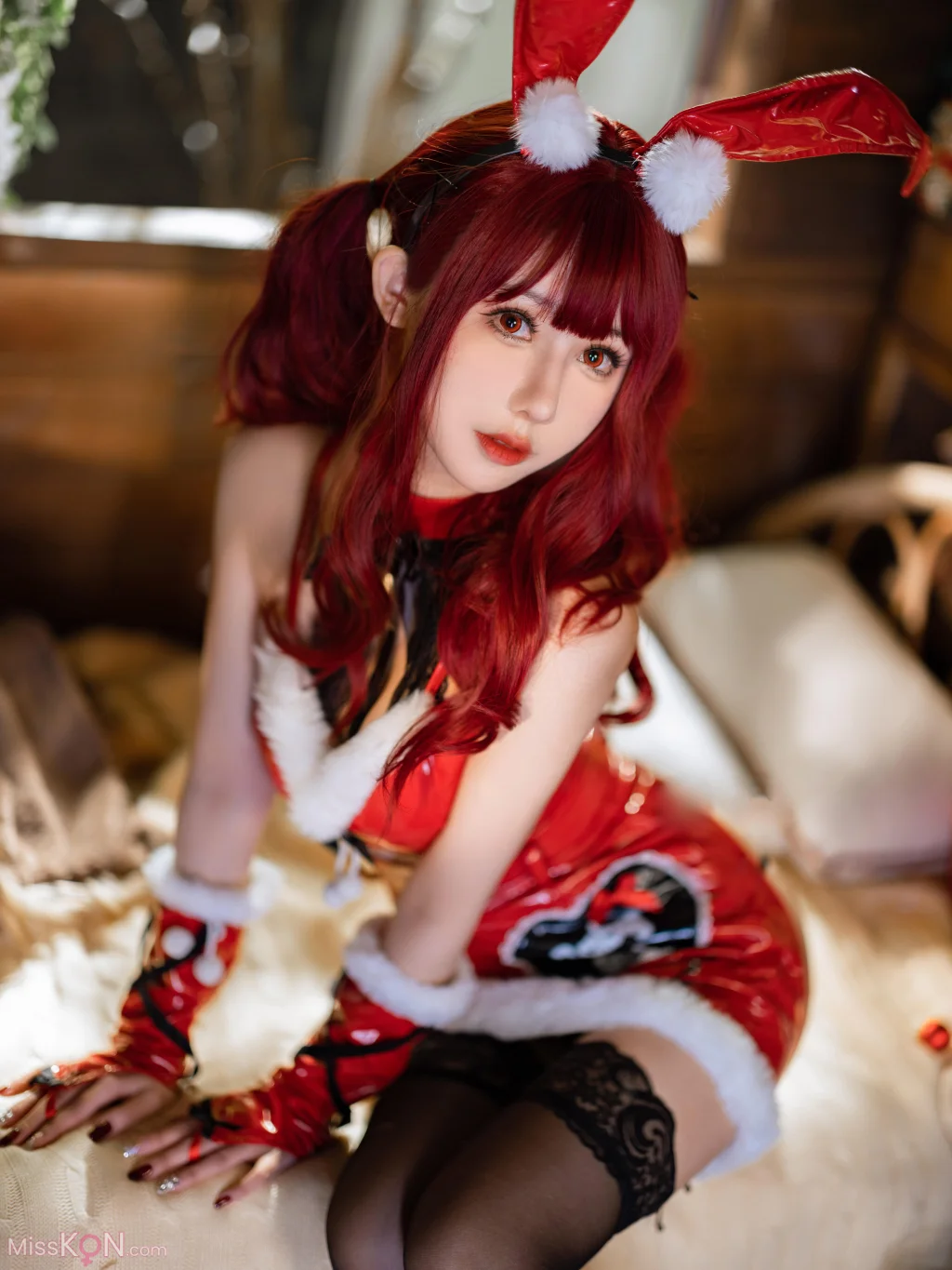 Coser@仙女月: 红色圣诞兔 (32 photos) – Page 2
