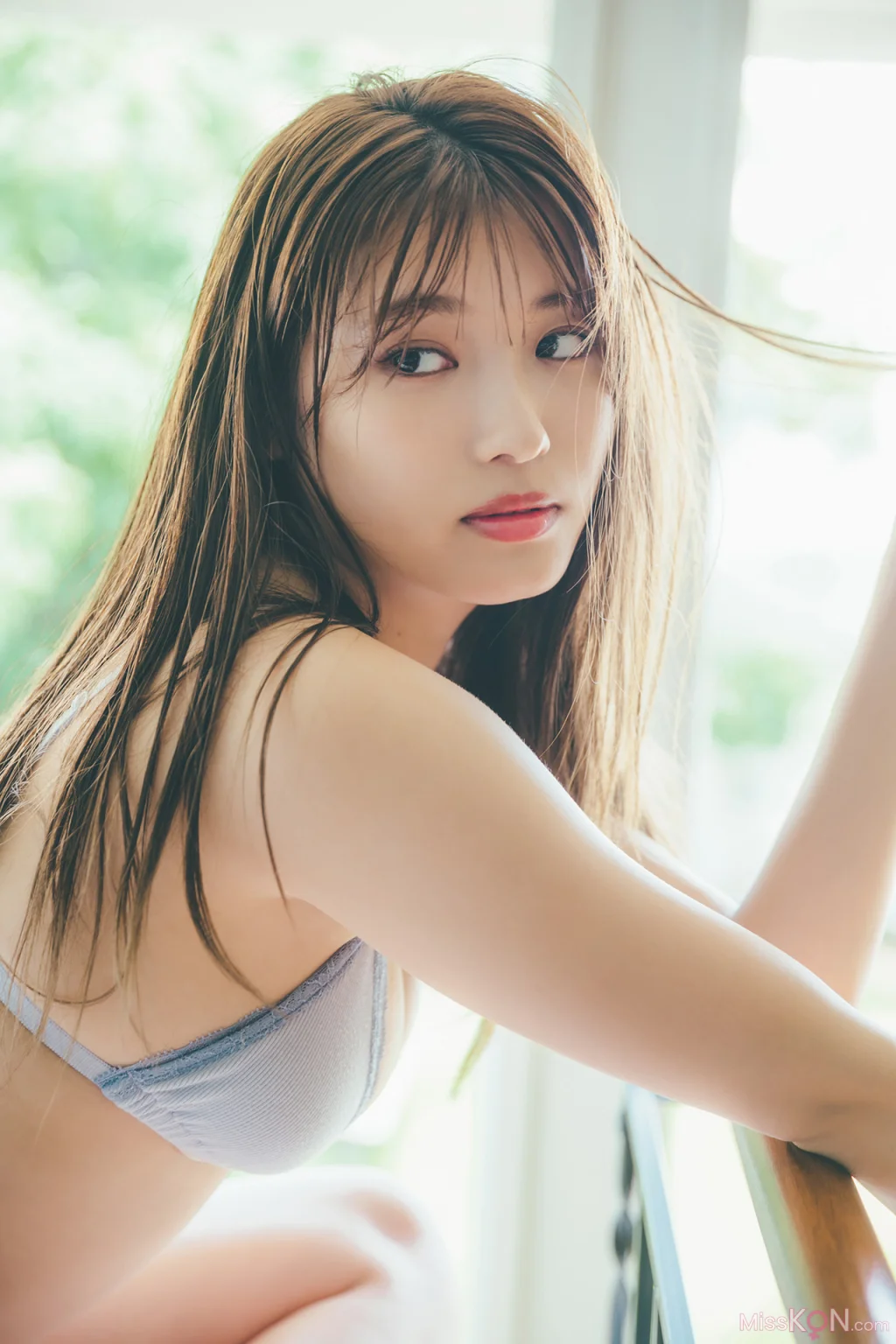 [JP] Airi Furuta (古田愛理): FLASHデジタル写真集 夏恋センチメンタル (94 photos) – Page 4