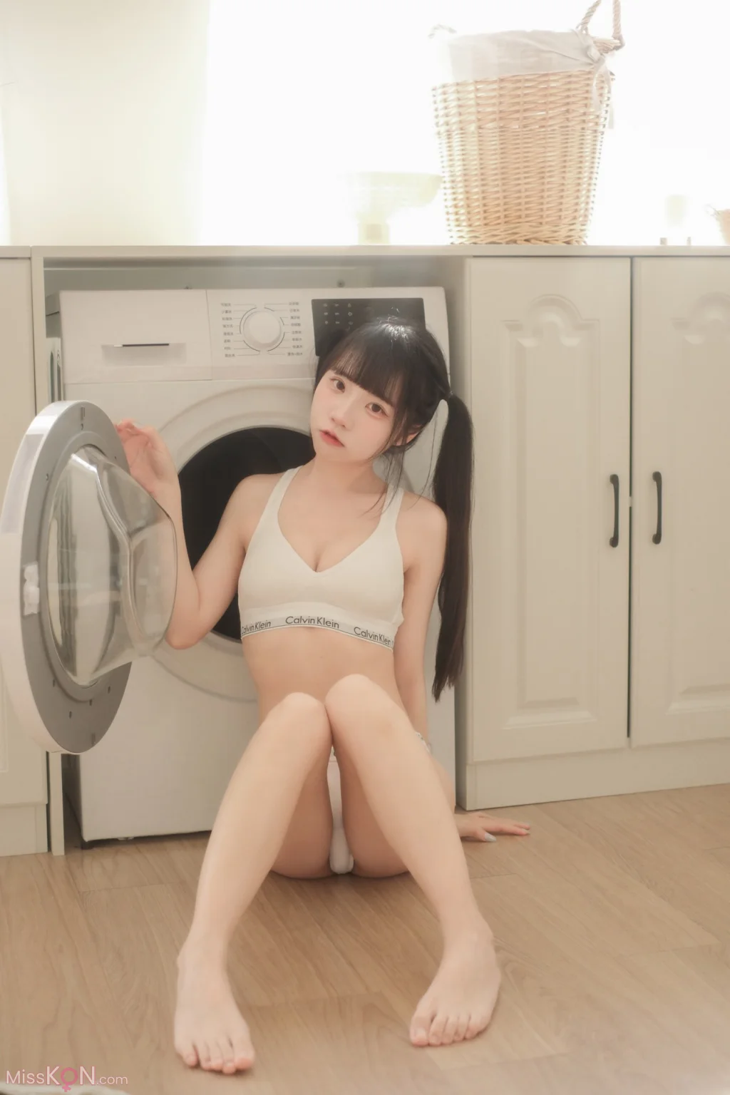 Coser@可可小白兔: 小貓娘想被主人疼愛 (69 photos + 1 video)