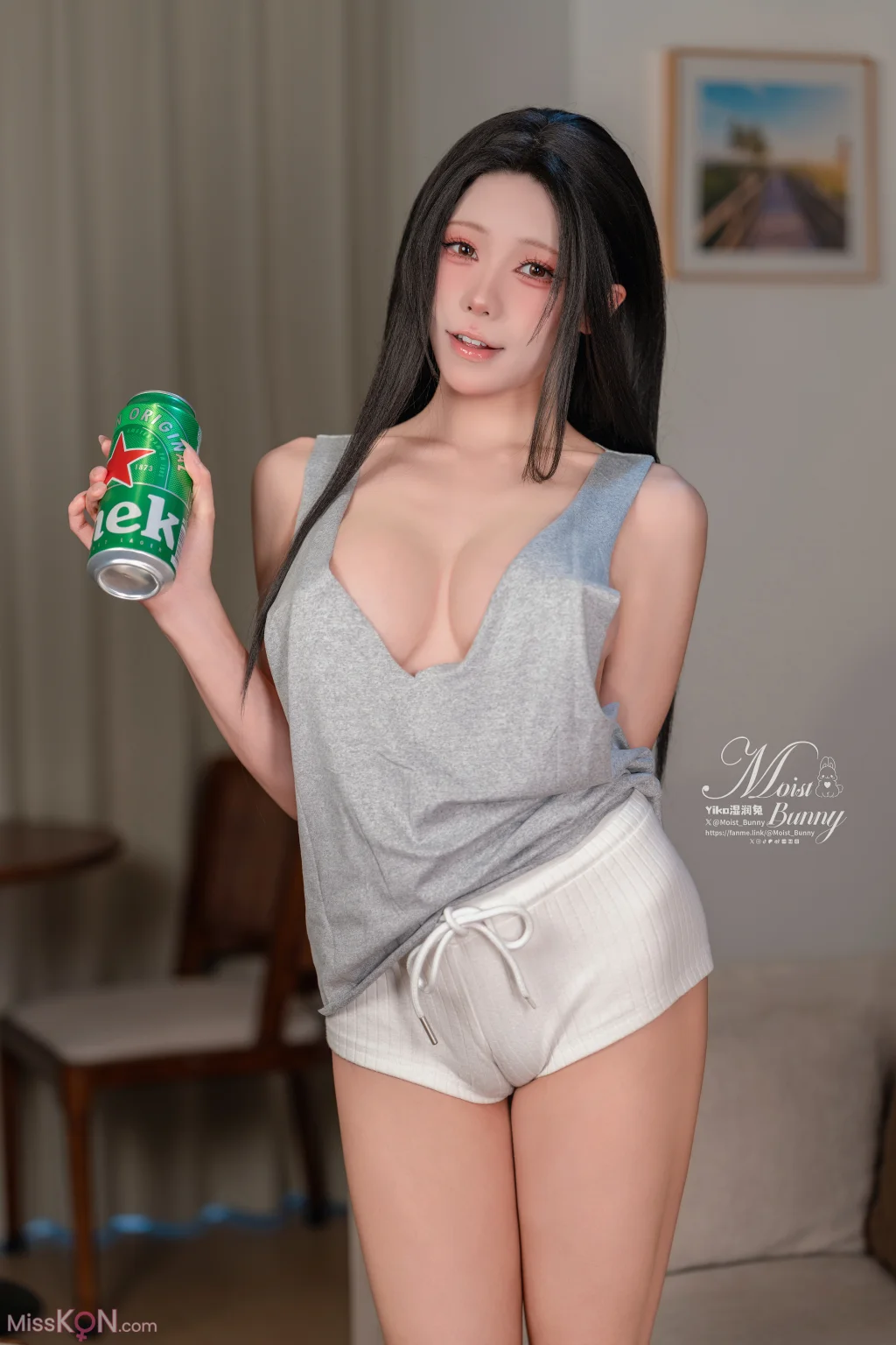 Coser@黏黏团子兔: 12月作品 小酌怡情 (128 photos + 3 videos)