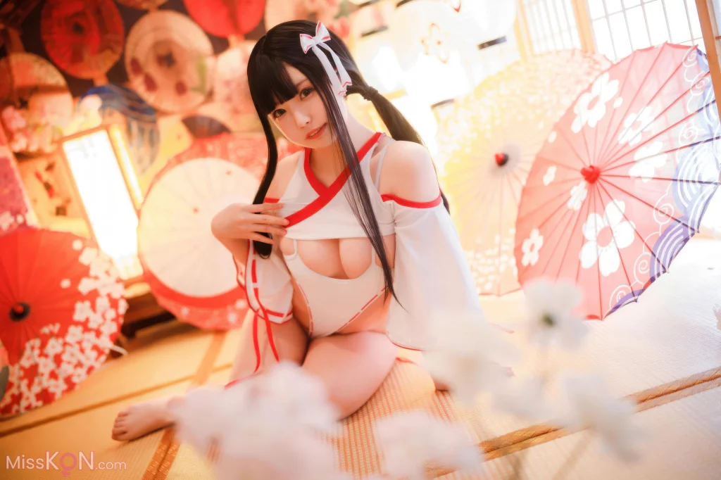 Coser@胡桃猫Kurumineko & 十万珍吱伏特: 巫女&僵尸 (121 photos)