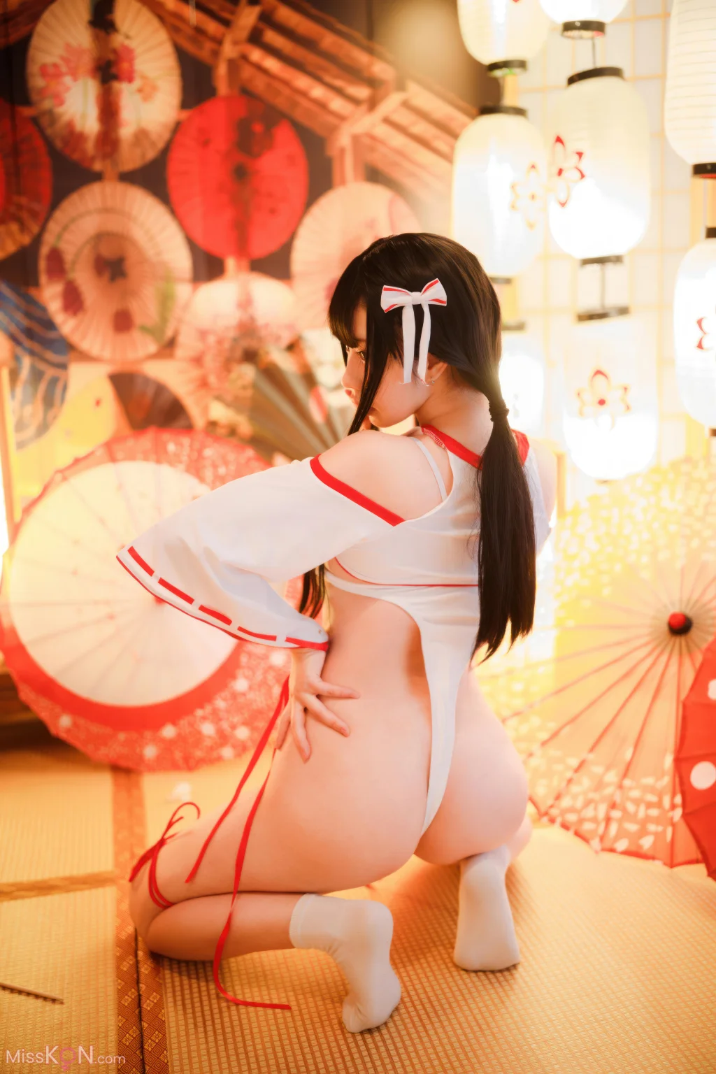 Coser@胡桃猫Kurumineko & 十万珍吱伏特: 巫女&僵尸 (121 photos) – Page 2