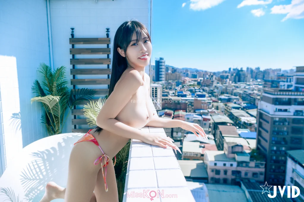 [JVID] WenHsin 玟妡: 濕身陽台戲水夏日多巴胺😳超小片比基尼🔥羊入虎口不吃對不起自己😈 (168 photos + 1 video)