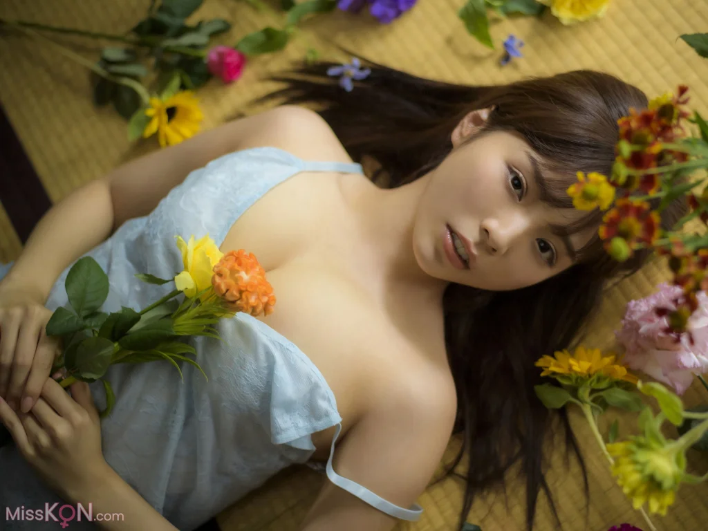 [JP] Natsuki Kawamura (川村那月): FRIDAYデジタル写真集 「抱きしめたいカラダVol.1」 (83 photos) – Page 2