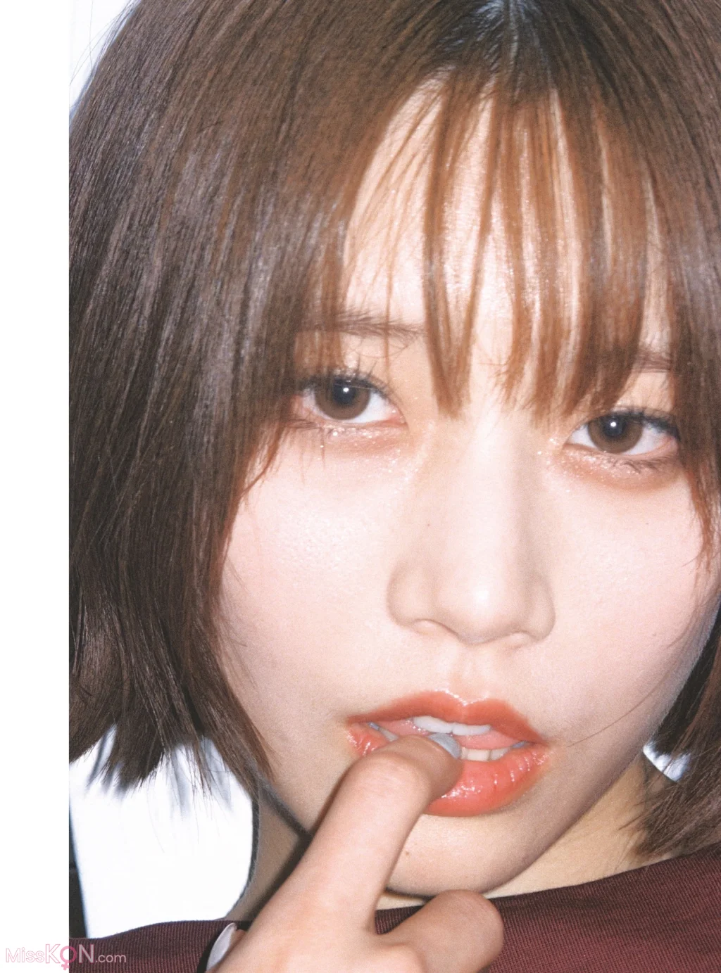 [JP] Saika Kawakita (河北彩伽): 写真集 soft noise【電子版だけの特典30ページ付き】 (162 photos)