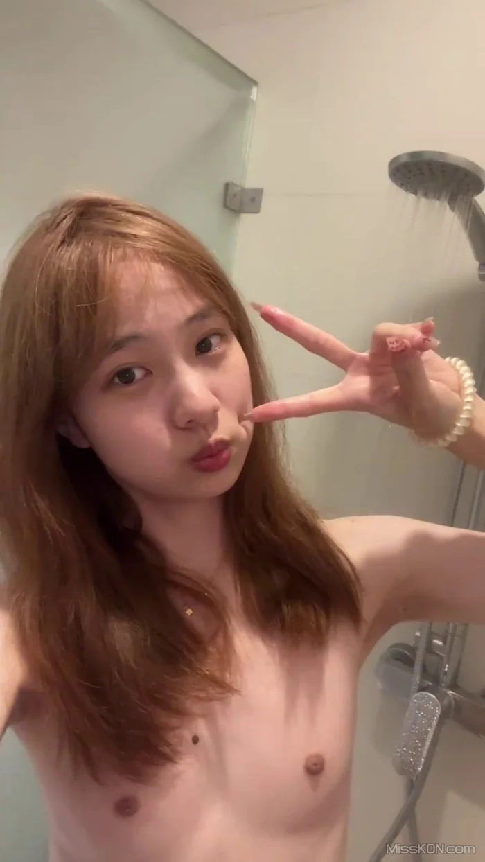 嫩滑可爱的学生妹: 完美露脸和男友的性福日常 (57 photos + 26 videos) – Page 2