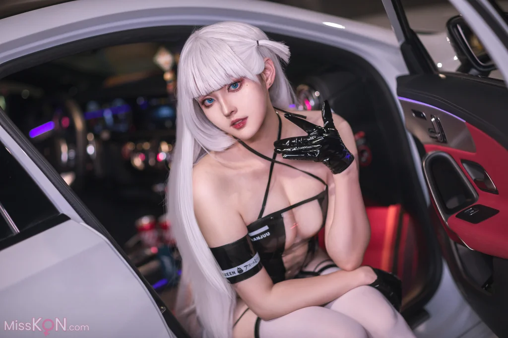 Coser@Natsuko夏夏子: 碧蓝航线 翔鹤 赛车服 (30 photos) – Page 2