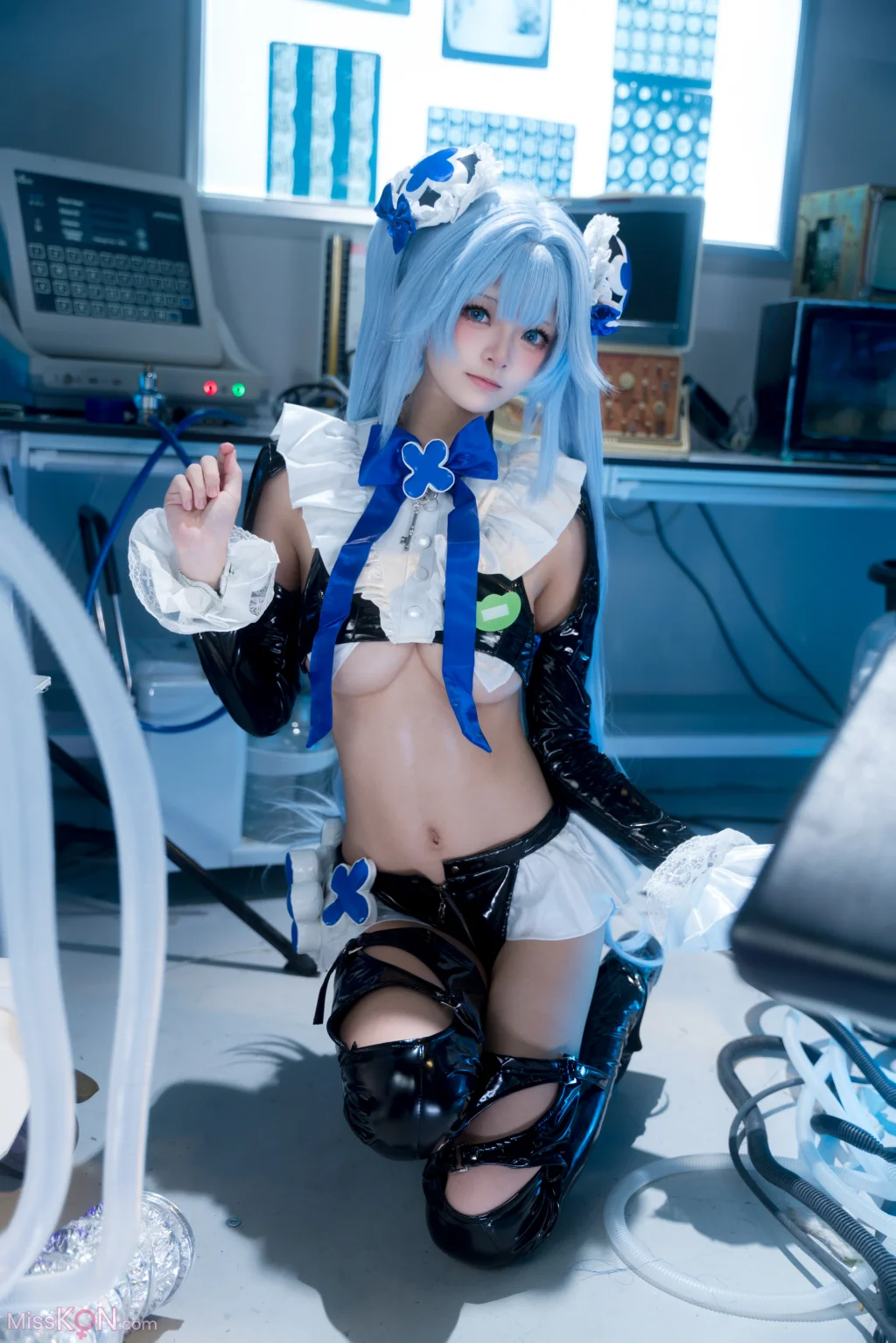 Coser@九柒喵: 胜利女神 妮姬 汉赛尔 (38 photos)