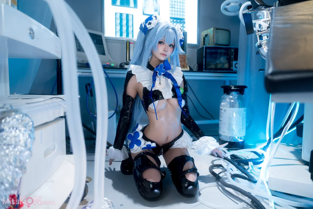 Coser@九柒喵: 胜利女神 妮姬 汉赛尔 (38 photos)