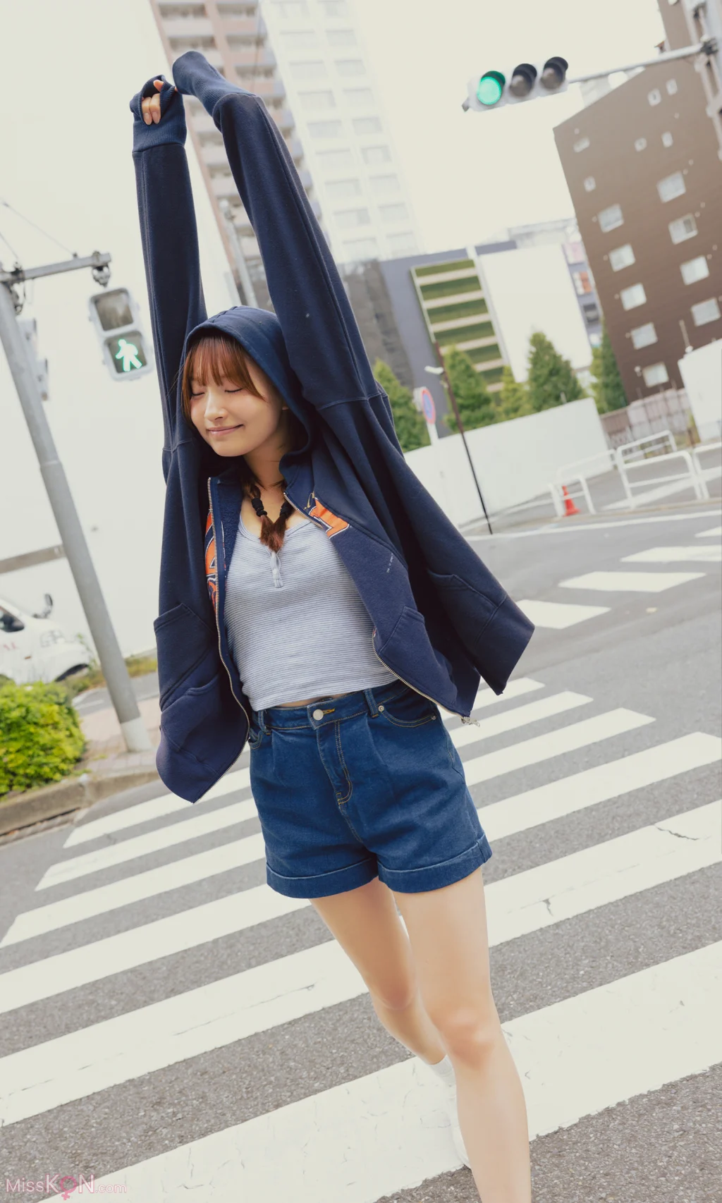 [JP] Natsuki Satonaka (里仲菜月): Happiness Is This しあわせって、こういうこと。 (79 photos)