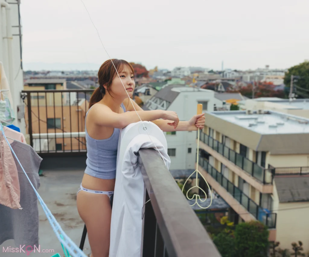 [JP] Natsuki Satonaka (里仲菜月): Happiness Is This しあわせって、こういうこと。 (79 photos)