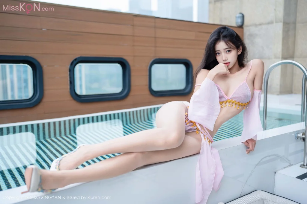 XingYan Vol.430: 时安安 (82 photos)