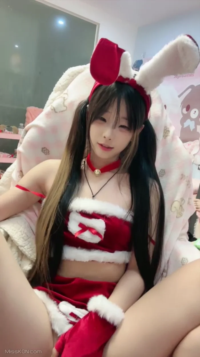 幼七: 仿佛是漂亮的小狐狸 (36 photos + 9 videos) – Page 2