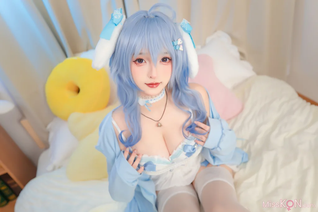 Coser@神楽坂真冬: 原神 甘雨降临 (75 photos)