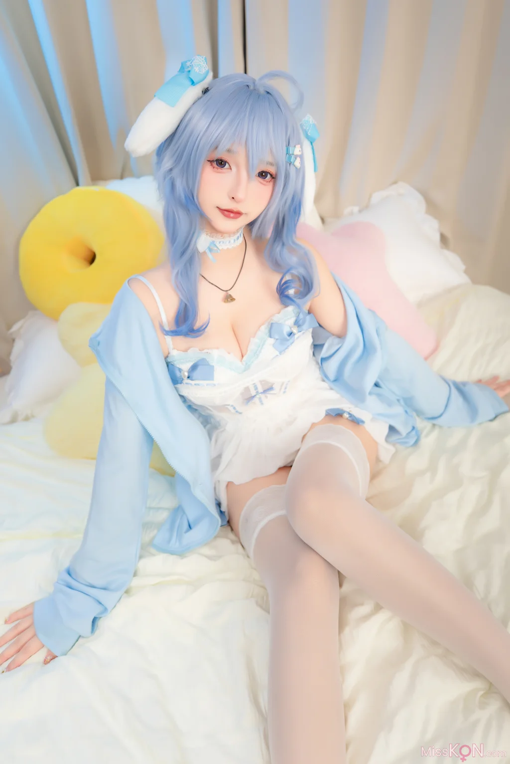 Coser@神楽坂真冬: 原神 甘雨降临 (75 photos)
