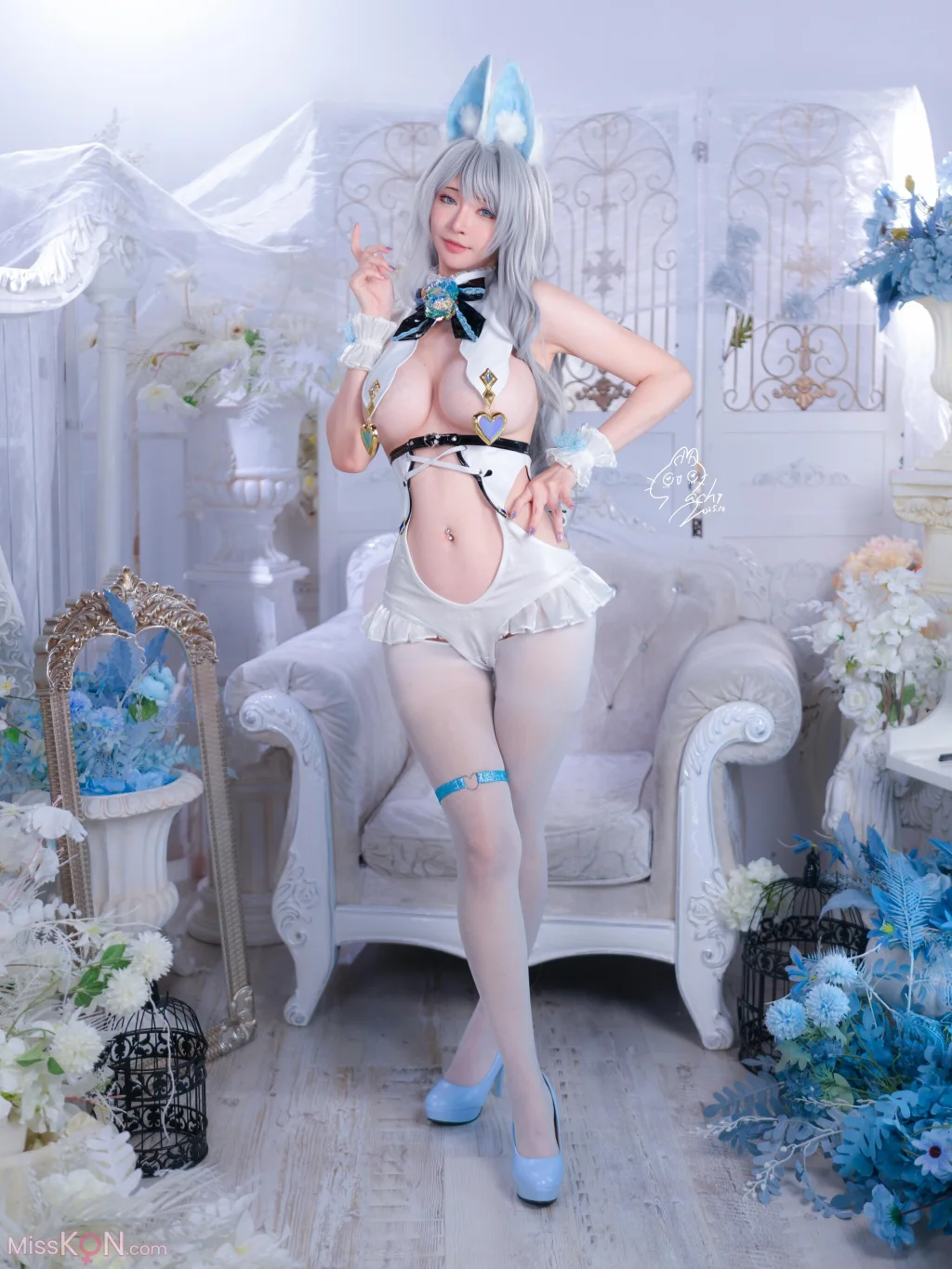 Coser@Machi馬吉: White Rabbit (37 photos)