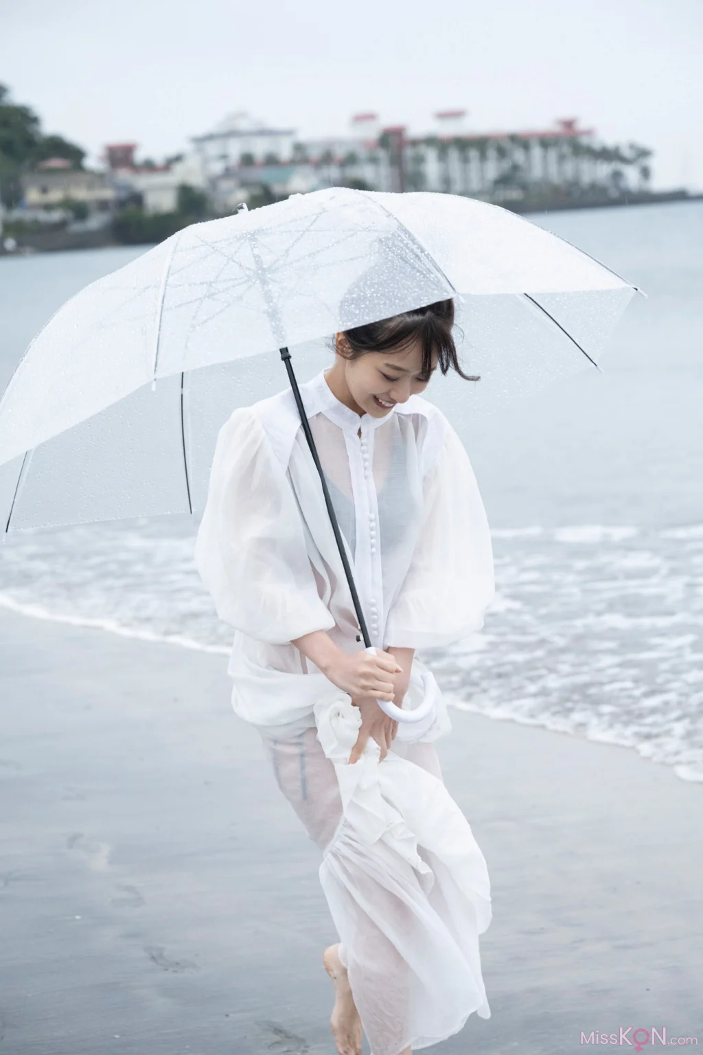 [JP] Ayana Shinozaki (篠崎彩奈): [MySPA!] 濡れ肌をあたためて【推し撮-前編】 (29 photos)